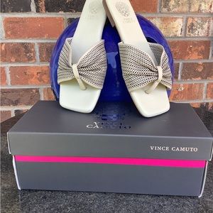 Vince Camuto VC-Amahlee Sandals
